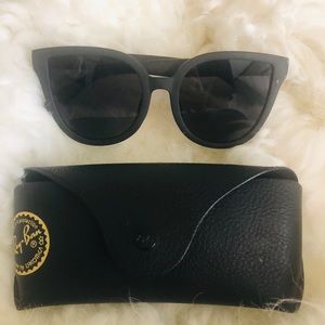 Quay Australia Accessories - QUAY matte black sunnies Quay Australia Accessories - QUAY matte black sunnies